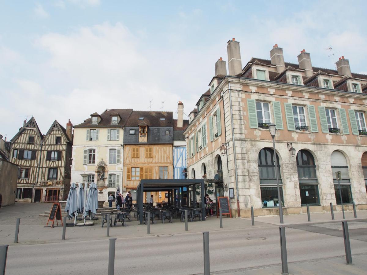 Le Mont Brenn Apartment Auxerre Exterior photo